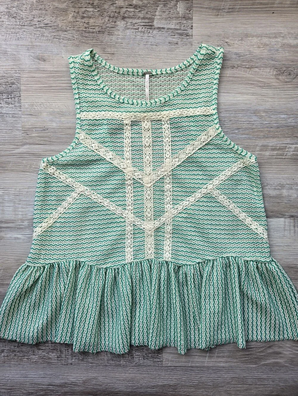Free People Sleeveless Green & Cream Crochet Trim Peplum Top Size Small